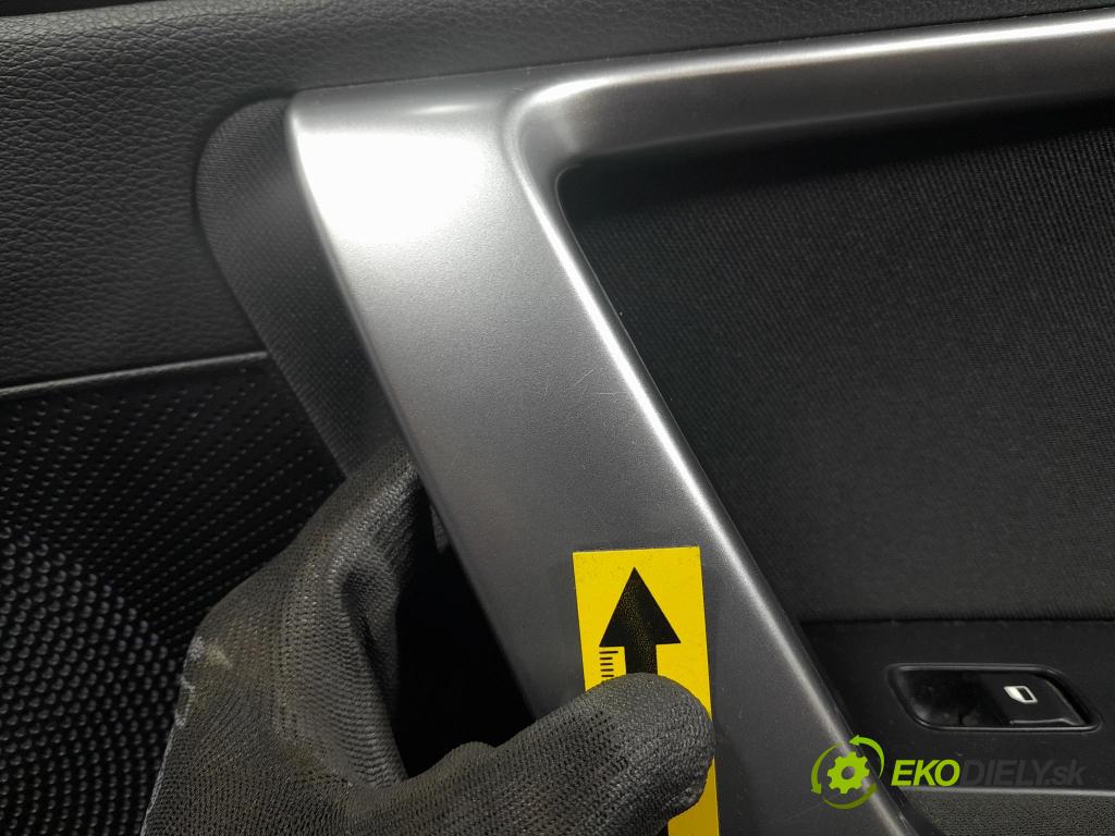 Kia Ceed 2020 Čalounictví: dvere Predné Prava: 82302-J7010
