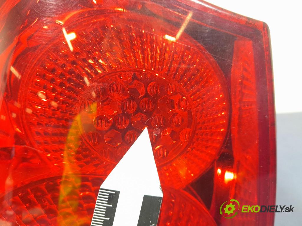 Peugeot 307 2007 svetlo / reflektor zad ľavá Vonkajsia: