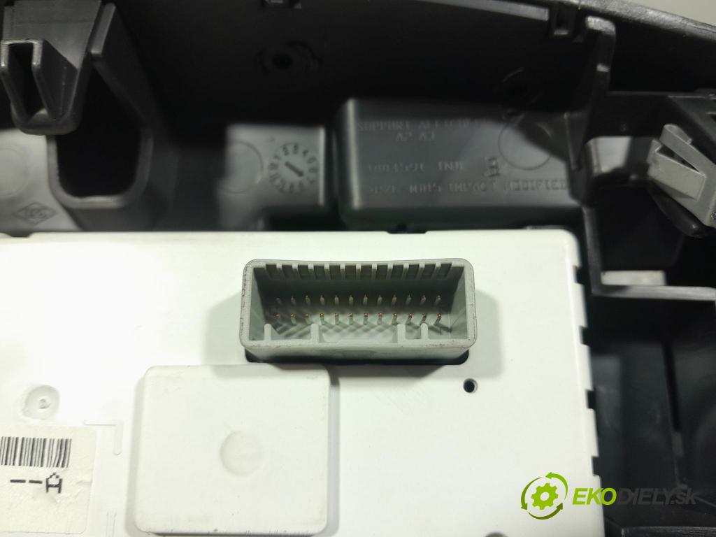 Renault Megane 2009 Zobrazit: Rádio: / GPS 280340616R