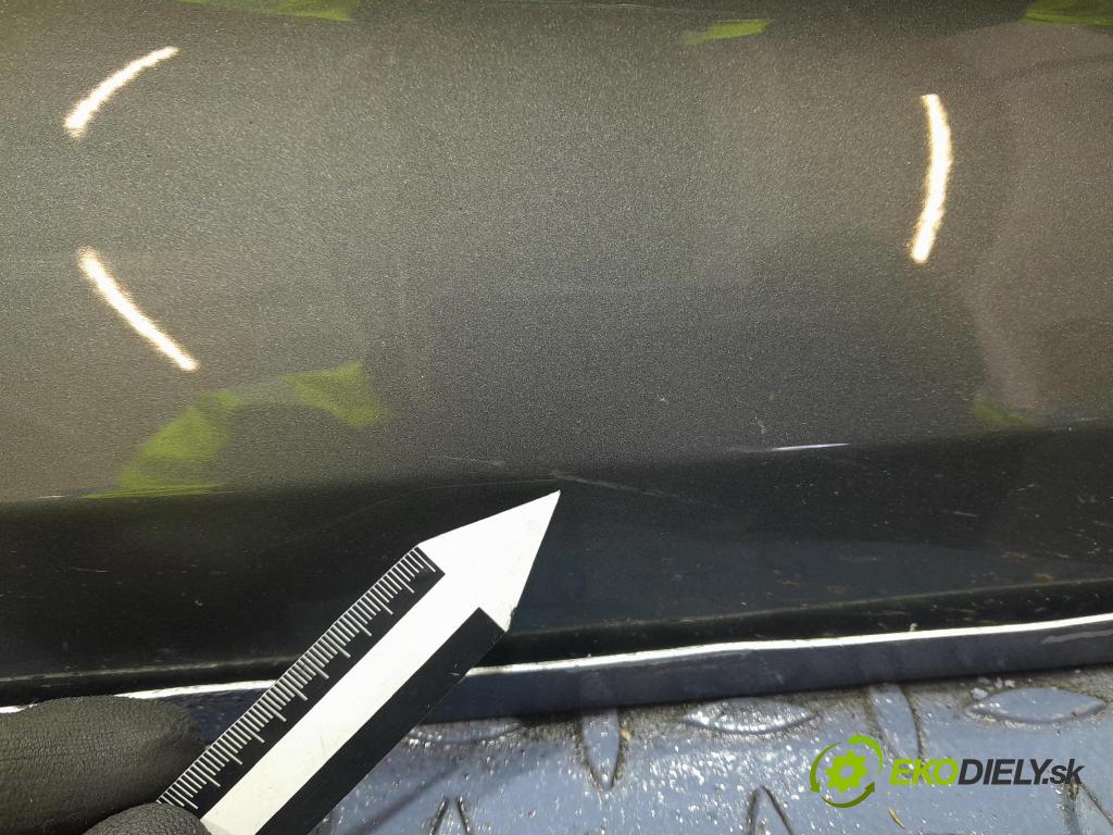 Opel Astra 2017 dvere Predné pravé