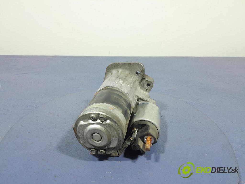 Renault Megane 2009 štartér 8200584675B