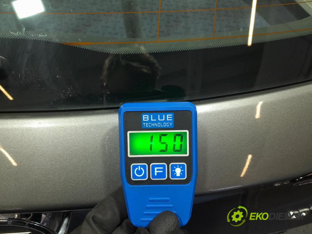 Opel Astra 2017 zadna dveře kufra: kufra: