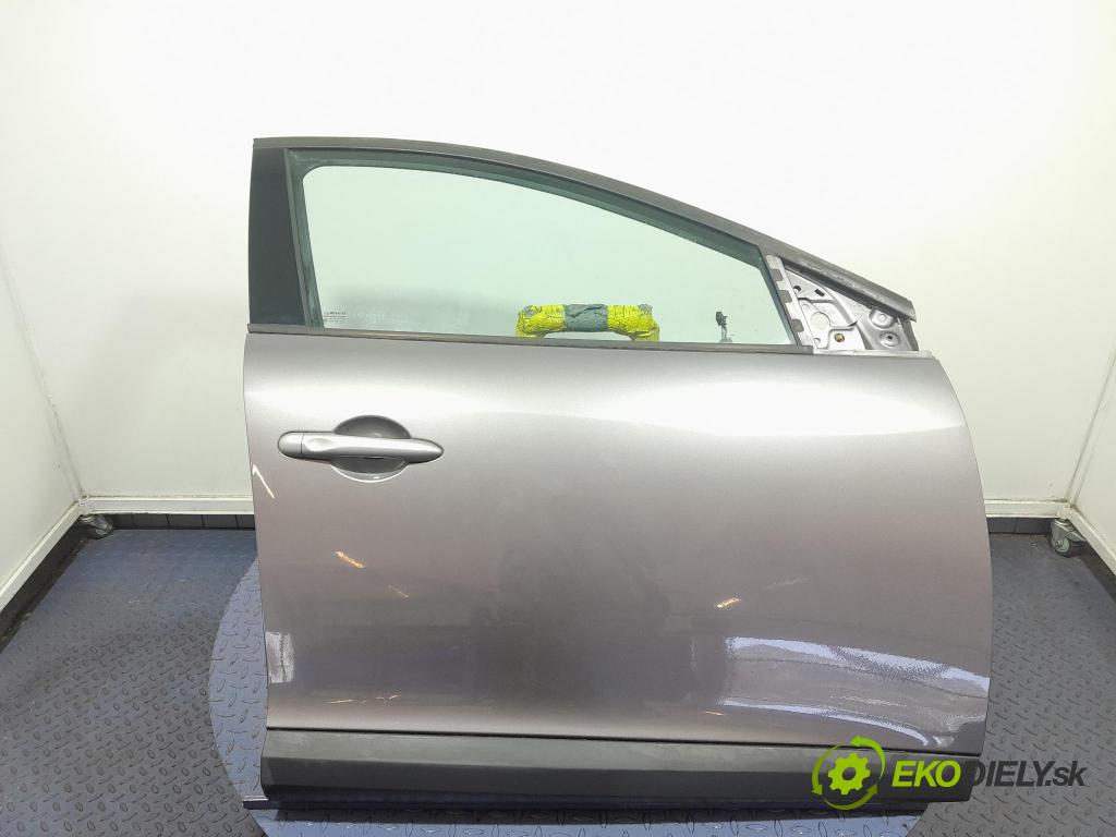 Renault Megane 2009 dvere Predné pravé