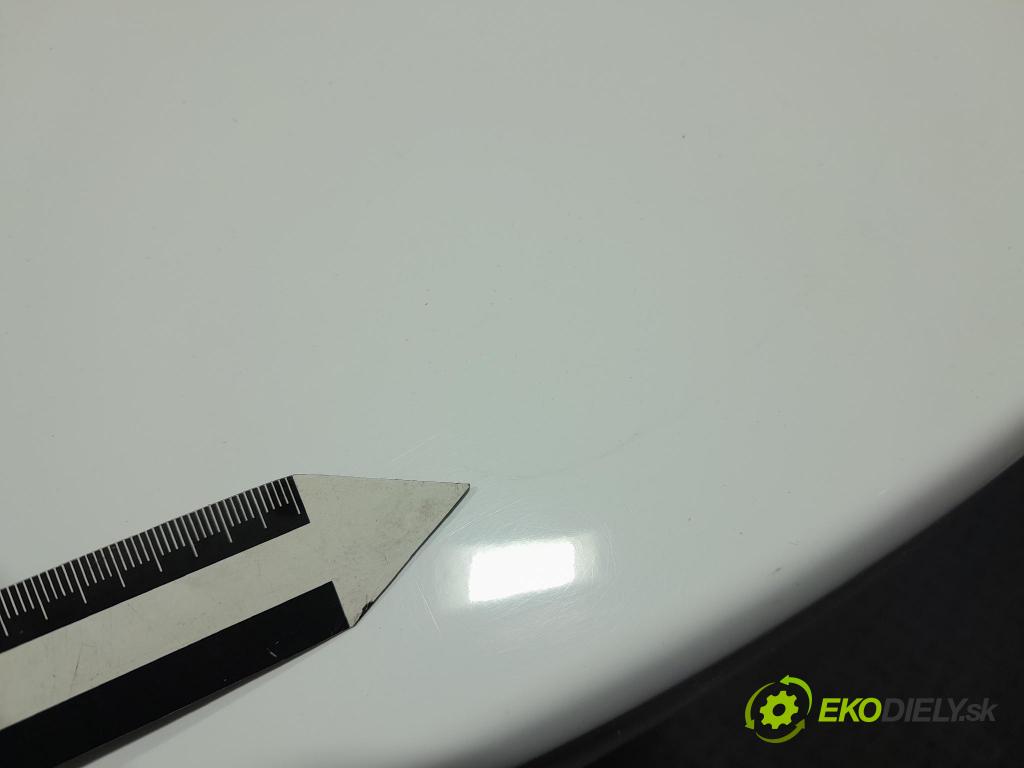 Ford Mondeo 2016 zadna dveře kufra: kufra: