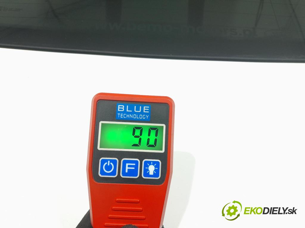 Ford Mondeo 2016 zadna dveře kufra: kufra: