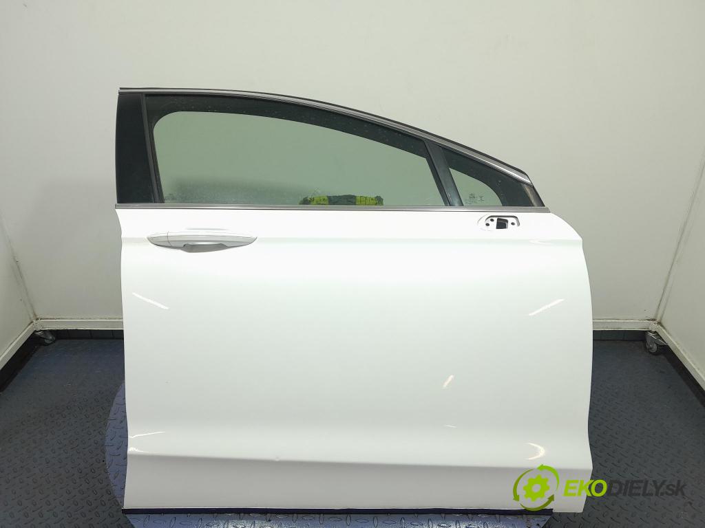 Ford Mondeo 2016 dvere Predné pravé