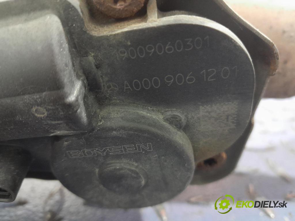 Mercedes Gla-klasa 2019 Tlmič x A2464910001