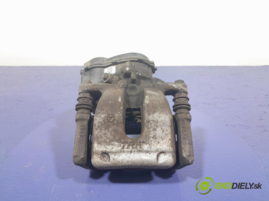 Mercedes Gla-klasa 2019 brzdič brzdový zad Vľavo: A2464232398