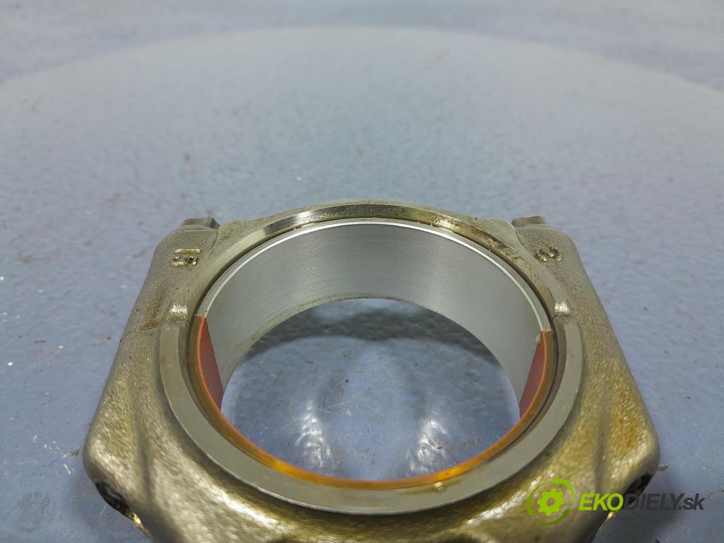 Bmw Seria 2 2020 píst