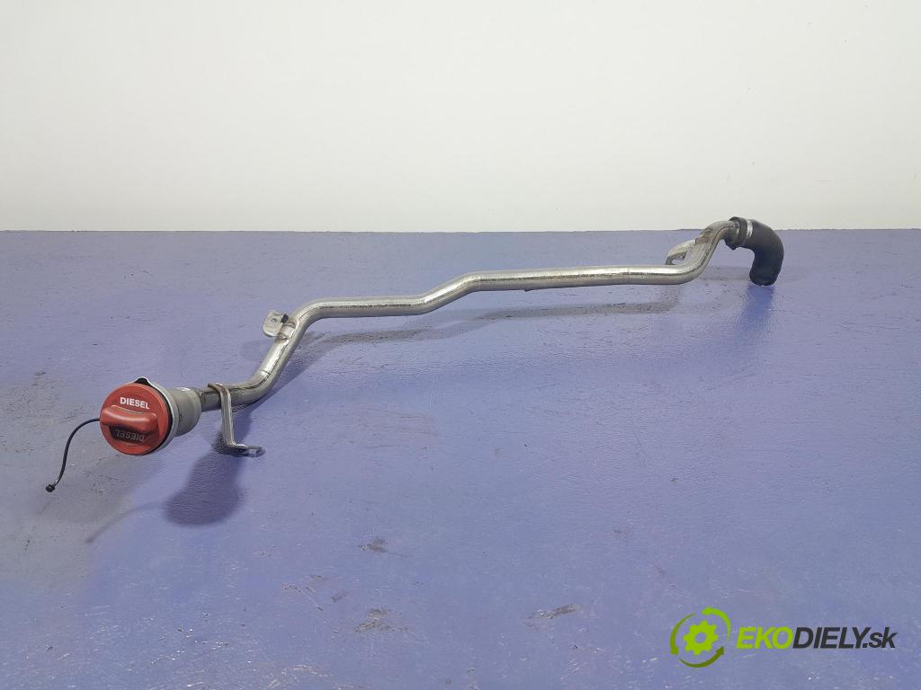 Mercedes Gla-klasa 2019 Nalievacie hrdlo: paliva A2464701220