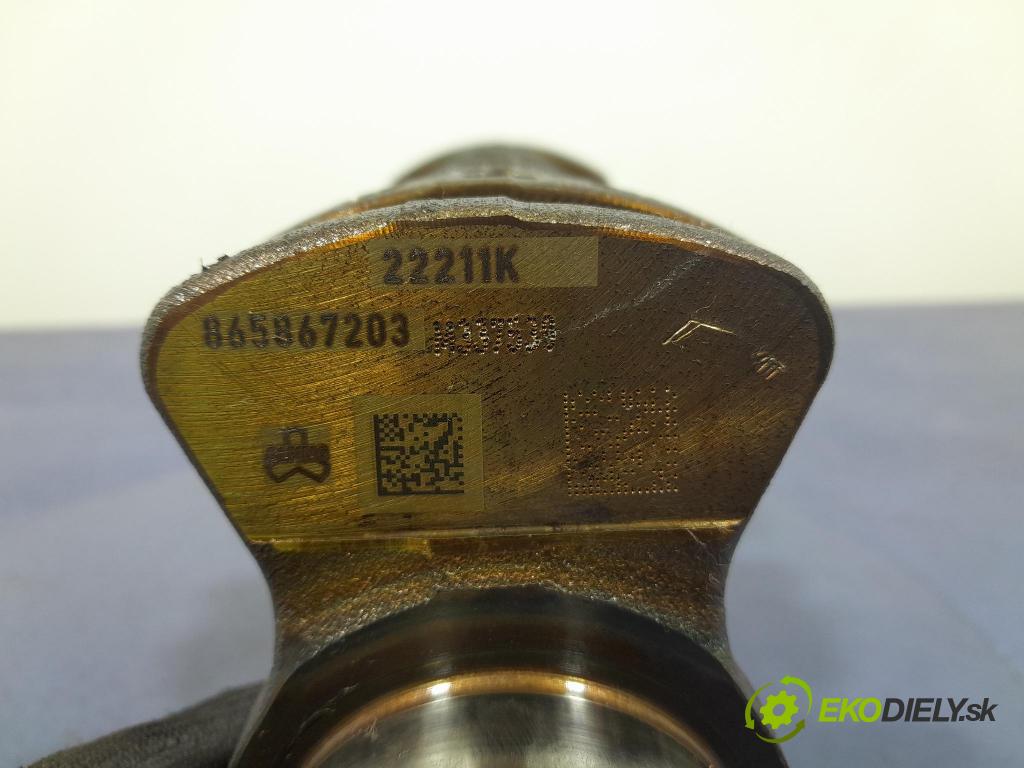 Bmw Seria 2 2020 hřídel Klika 8658672