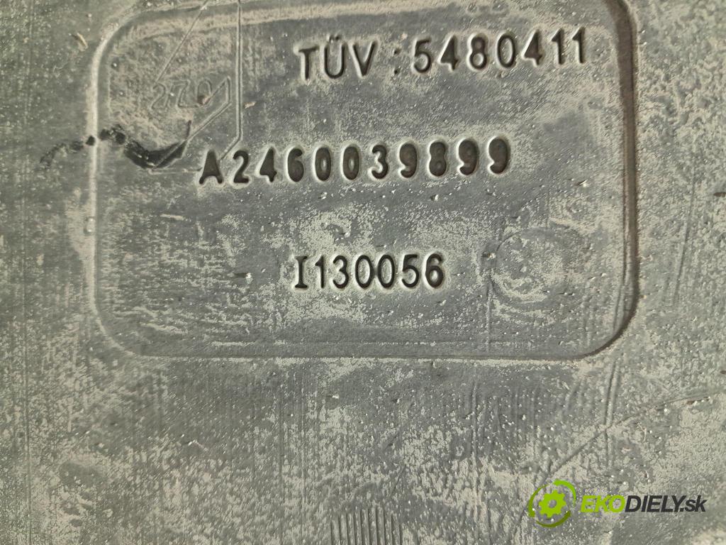 Mercedes Gla-klasa 2019 Nádrž: paliva A2464702701