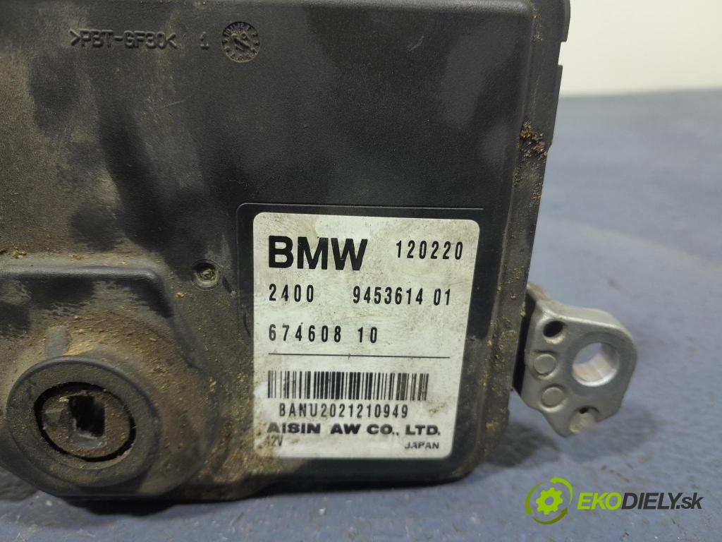 Bmw Seria 2 2020 riadiaca jednotka skrine 9453614
