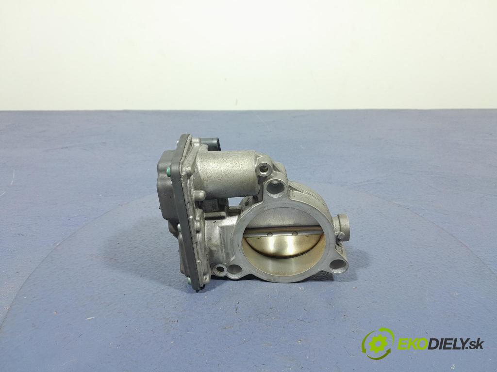 Bmw Seria 2 2020 škrticí klapka 7619008