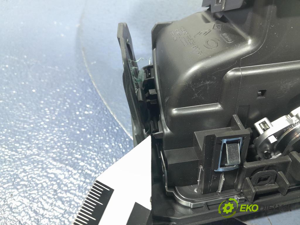 Renault Talisman 2017 Mřížky Proud vzduchu Vzduch: 687603201R