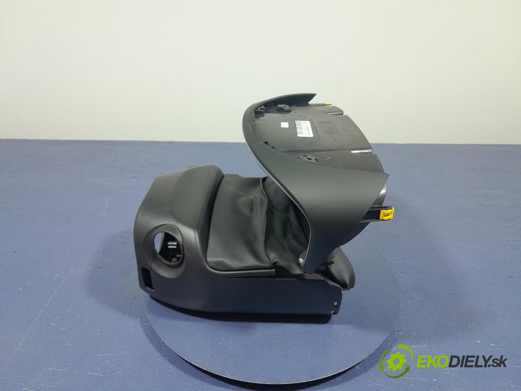 Renault Talisman 2017 kryt Plast: Interiéry: 484713395R