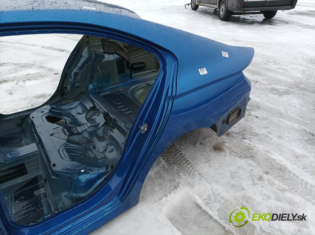 Skoda Octavia 2023 blatník zad Vľavo:
