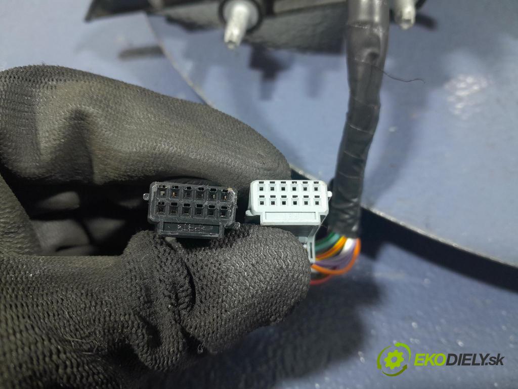 Renault Talisman 2017 zpětné zrcátko prave