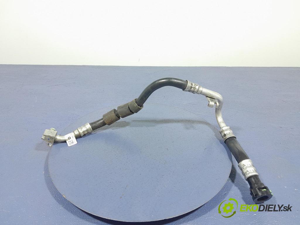 Bmw Seria 2 2020 rúrka Olej 8676524