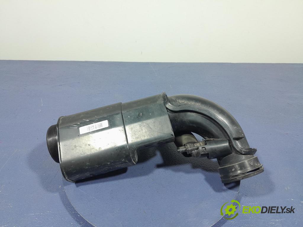 Bmw Seria 2 2020 obal Filtre: Vzduch: 8675263