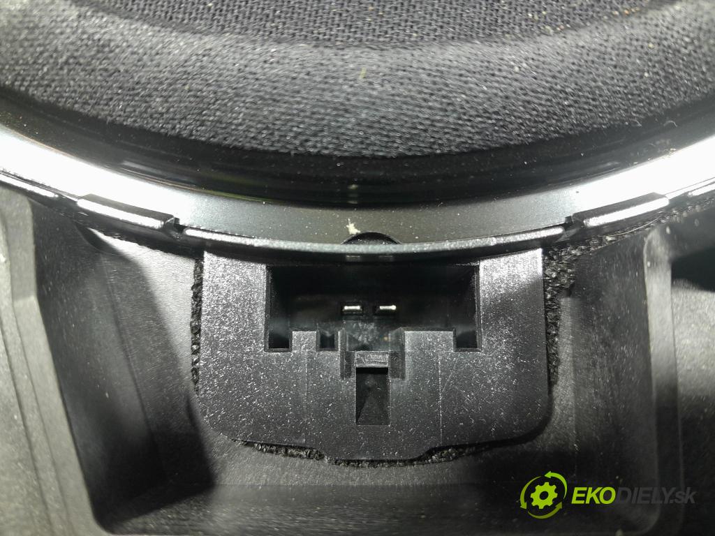 Bmw Seria 2 2020 Reproduktor / Subwoofer: 9278065
