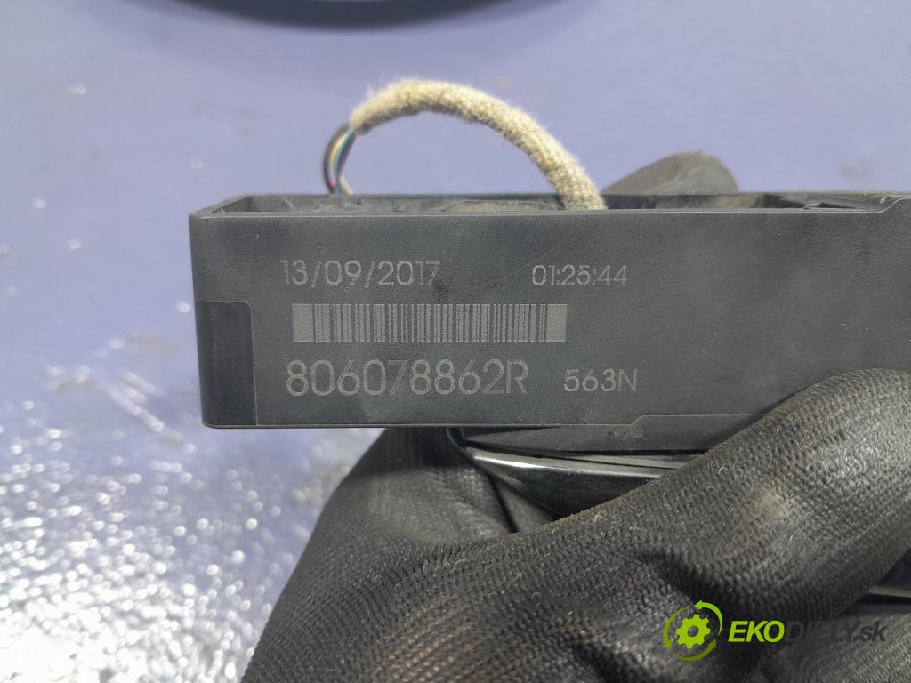 Renault Talisman 2017 klika před levá 806078862R