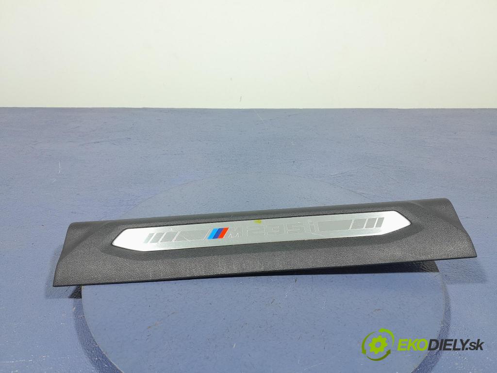 Bmw Seria 2 2020 kryt Plast: Interiéry: 7489947