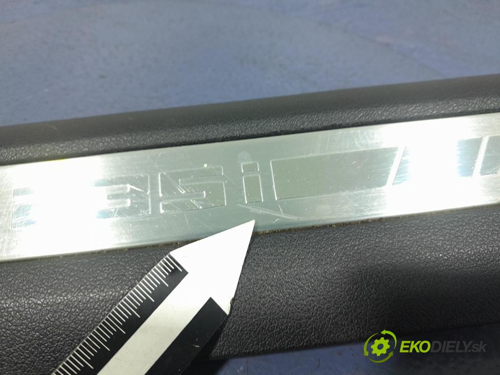 Bmw Seria 2 2020 kryt Plast: Interiéry: 7489947