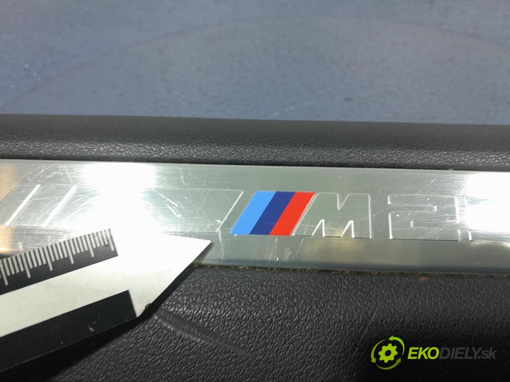 Bmw Seria 2 2020 kryt Plast: Interiéry: 7489947