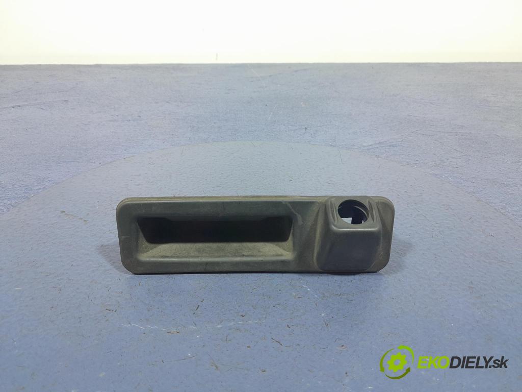 Bmw Seria 2 2020 rukoväť Klapky: Zadná: 7405634
