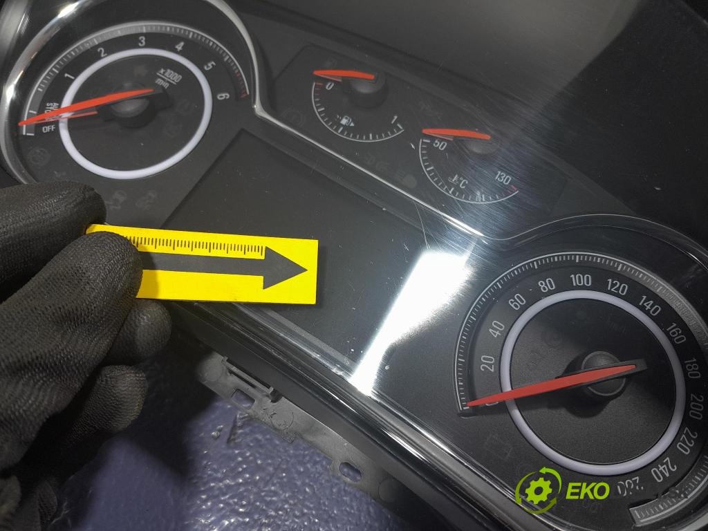 Opel Insignia 2014 prístrojovka/ budíky 23438126