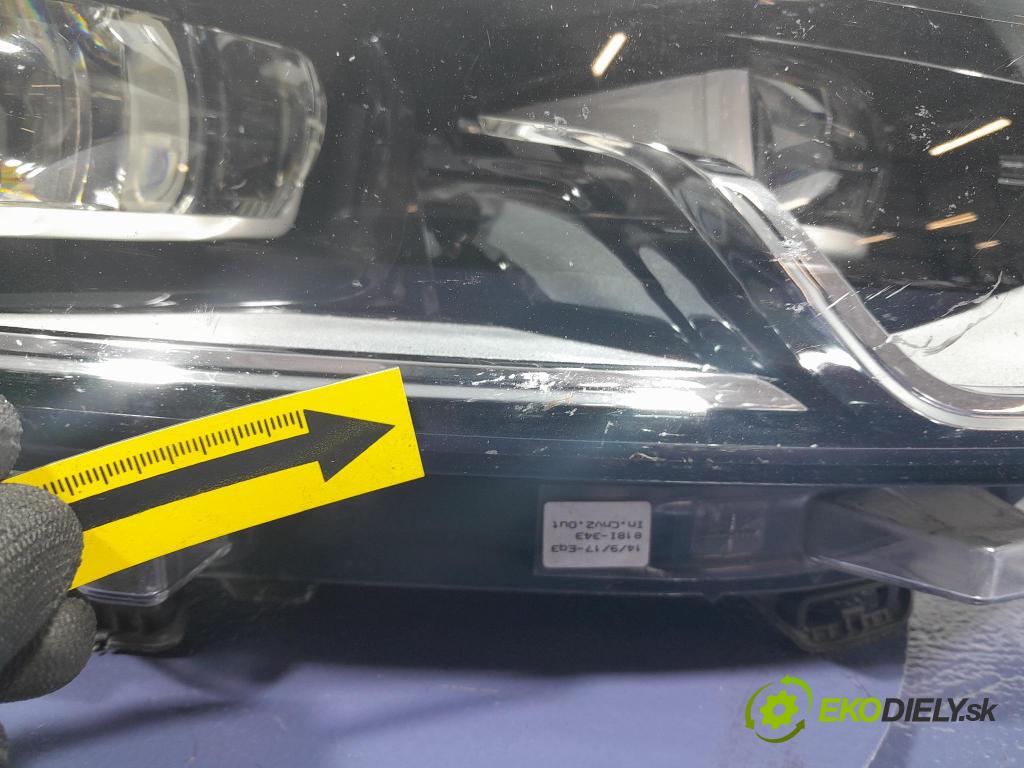 Renault Talisman 2017 světlo v pravo: 260100184R