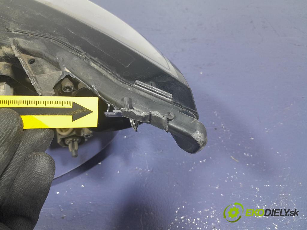 Renault Talisman 2017 světlo v pravo: 260100184R