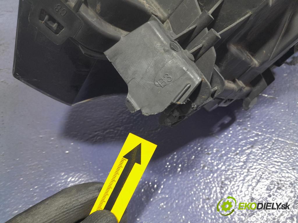 Renault Talisman 2017 světlo v pravo: 260100184R