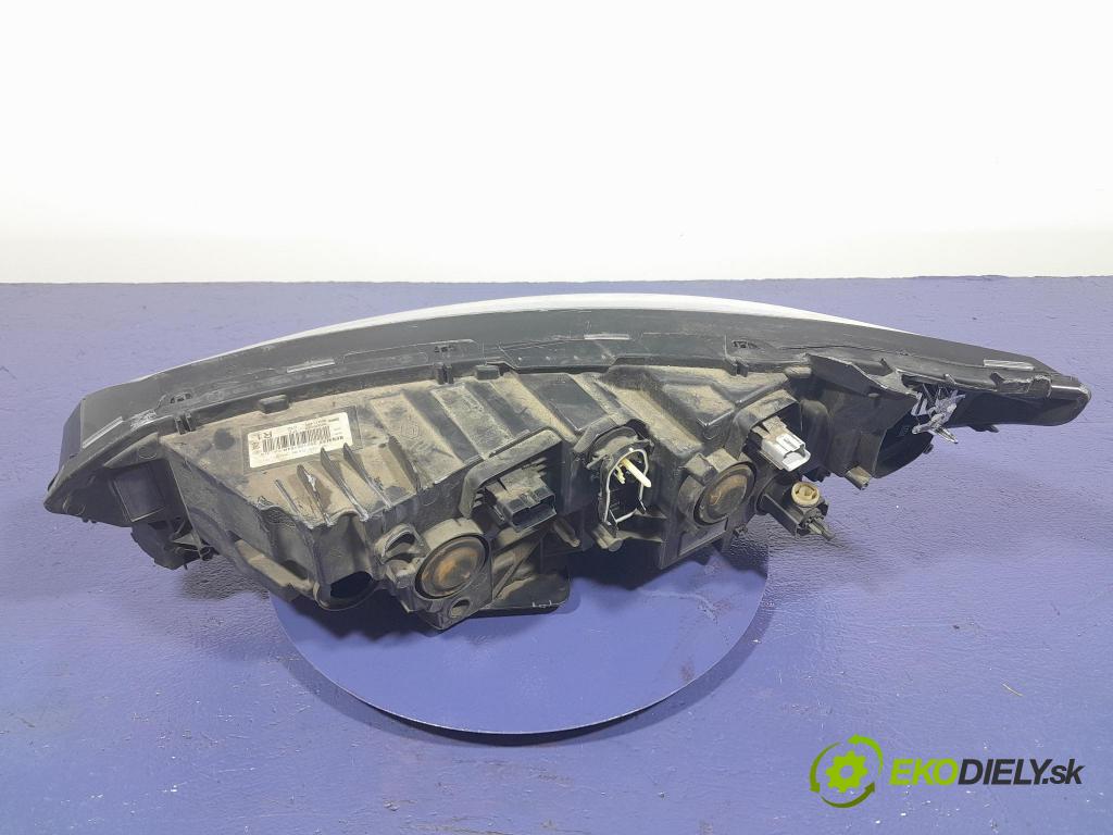 Renault Talisman 2017 světlo v pravo: 260100184R