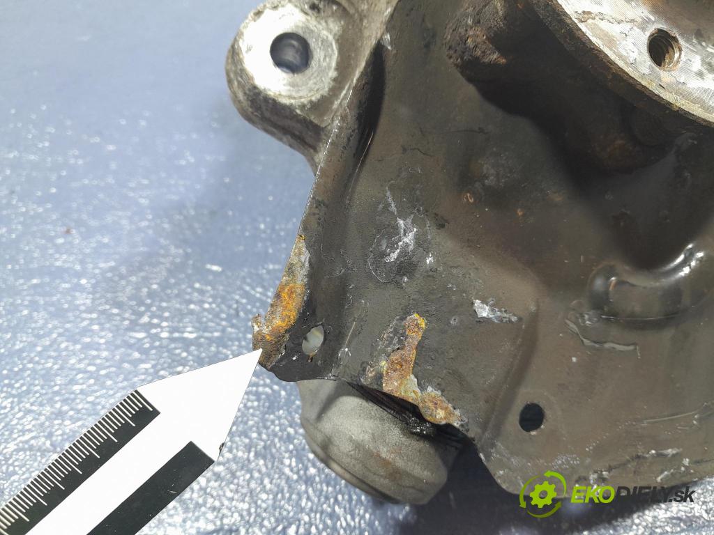 Renault Talisman 2017 náboj levá 