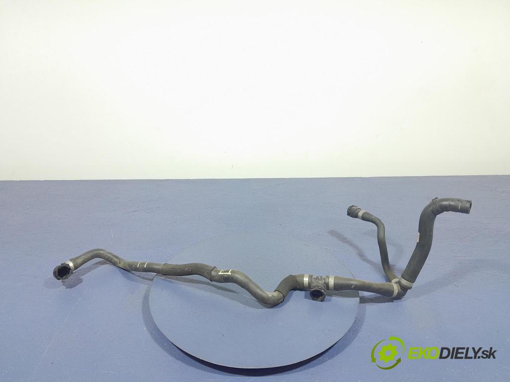 Bmw Seria 2 2020 rúrka Chladič: 6832804