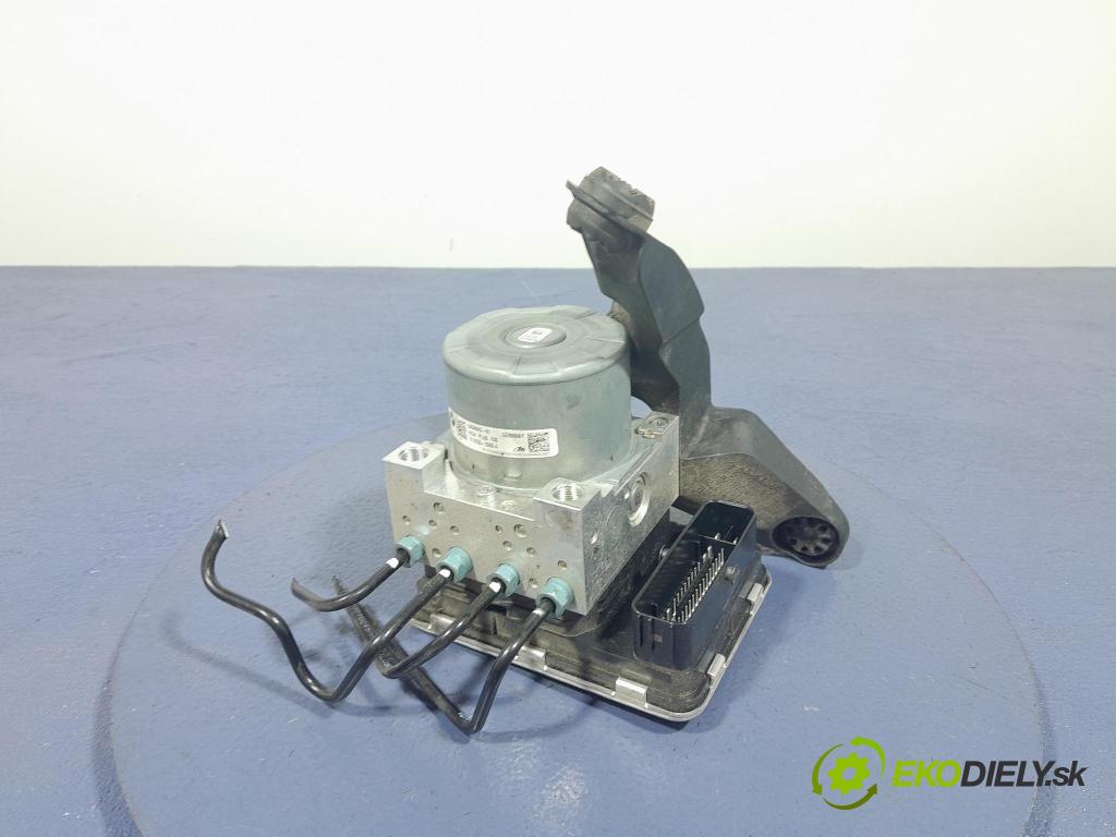 Bmw Seria 2 2020 čerpadlo ABS x 5A0A843  5A0A844