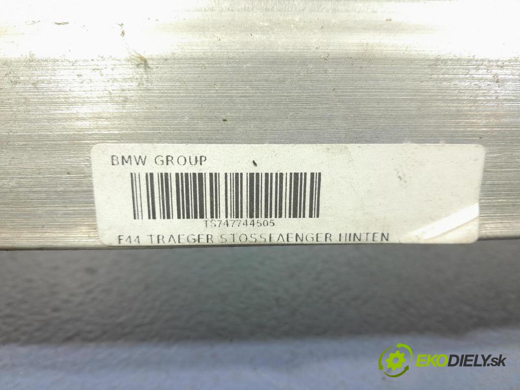 Bmw Seria 2 2020 výztuha narazník Zad: 7477445