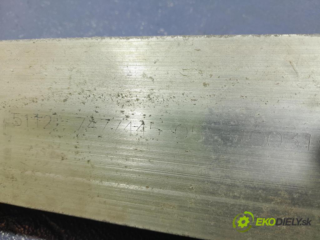 Bmw Seria 2 2020 výstuha narazník zad 7477445