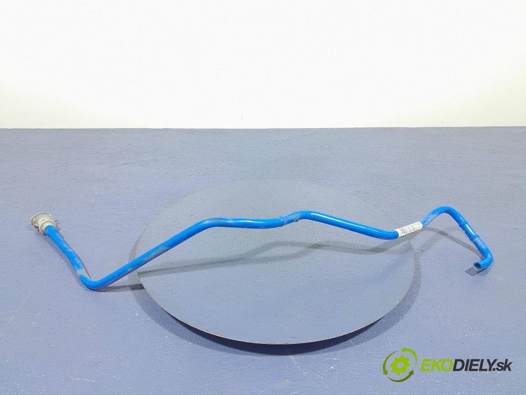 Bmw Seria 2 2020 rúrka paliva 7300679