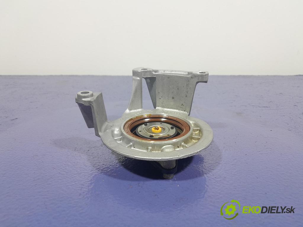 Skoda Octavia 2023 snímač 04E906423C