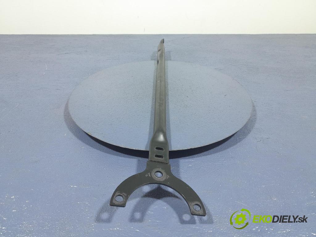 Bmw Seria 2 2020 výztuha Čelní / stěna Přední 7436243