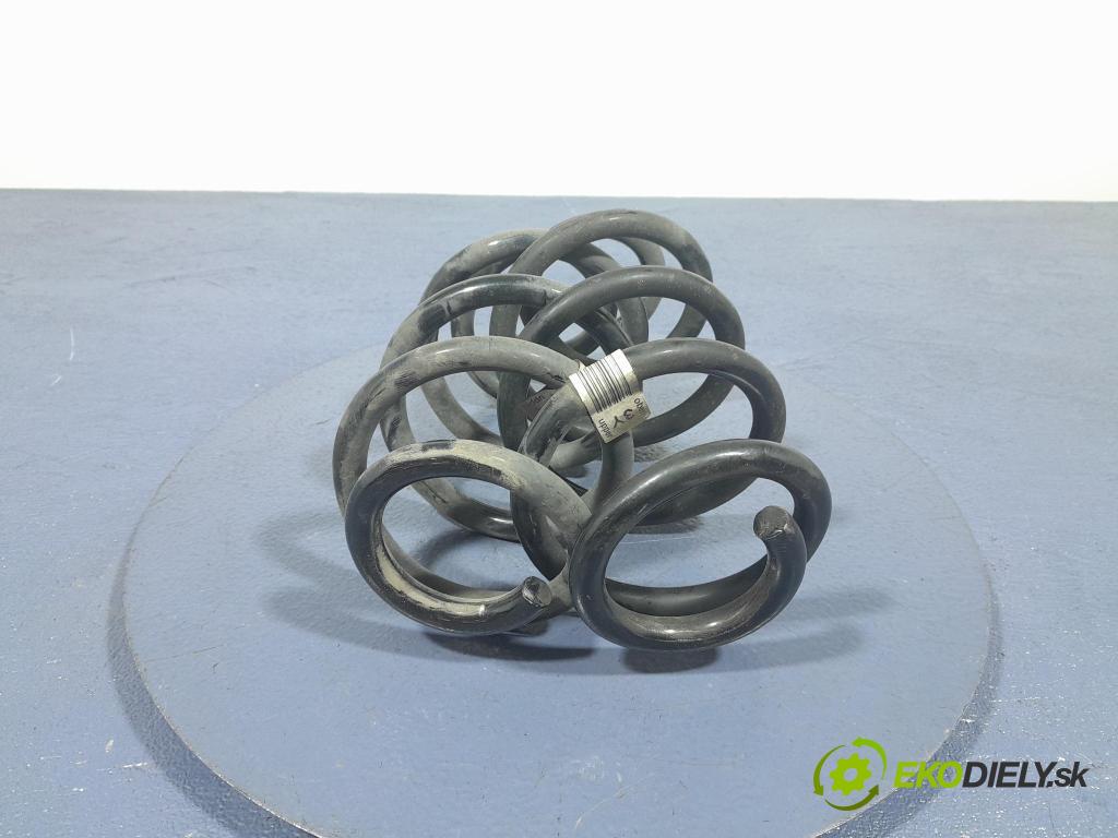 Bmw Seria 2 2020 pružina Zad: