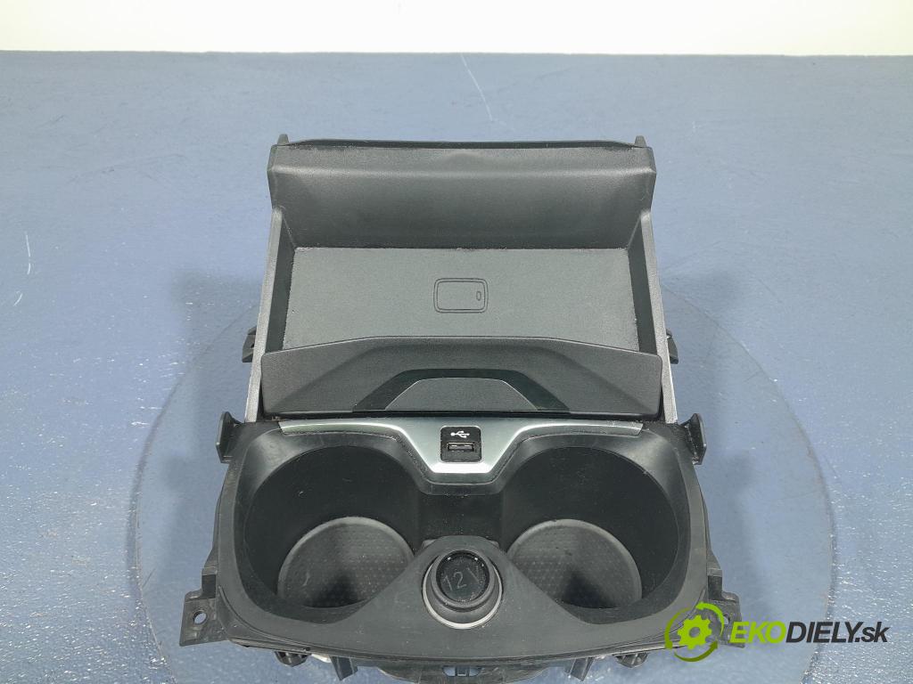 Bmw Seria 2 2020 kastlík 6834298