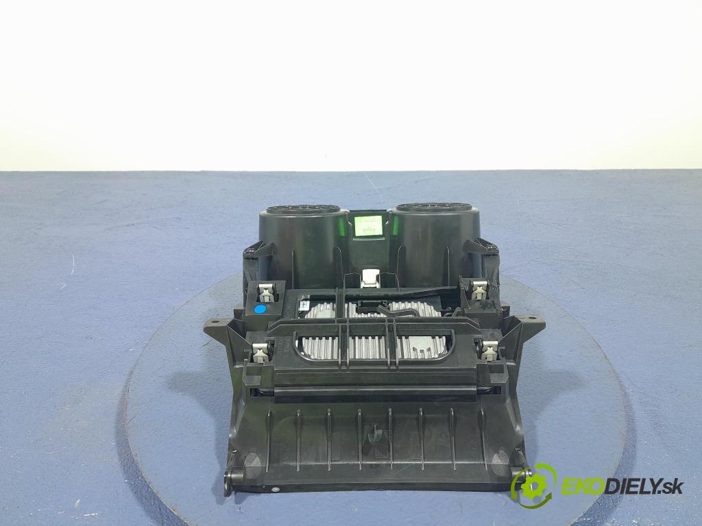 Bmw Seria 2 2020 kastlík 6834298