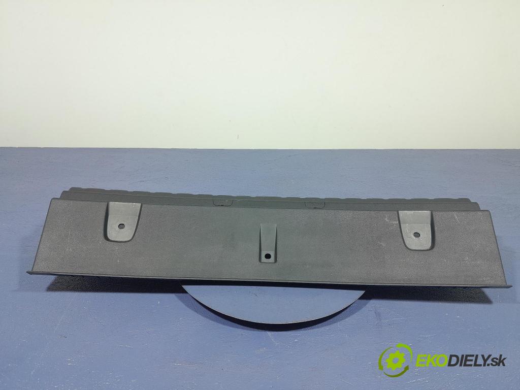 Bmw Seria 2 2020 kryt Plast: Interiéry: 7475720