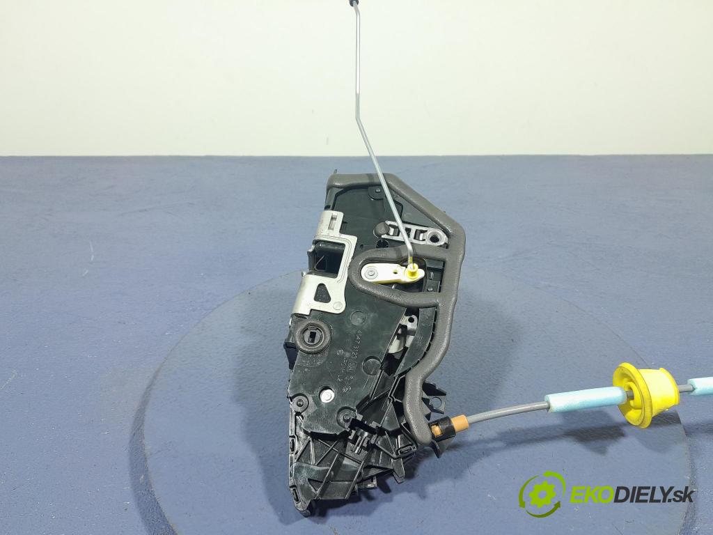 Bmw Seria 2 2020 zámok dvere zad Vľavo: 7445045