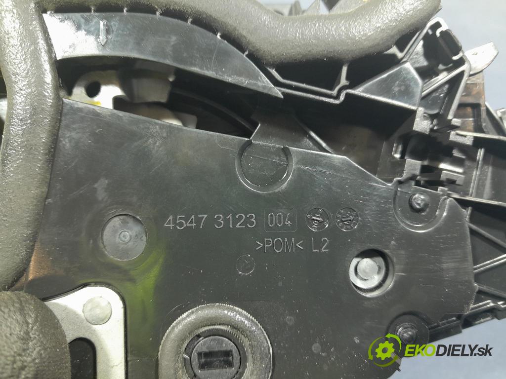 Bmw Seria 2 2020 zámok dvere zad Vľavo: 7445045