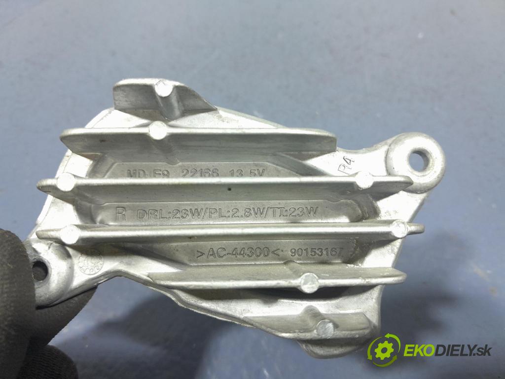Bmw Seria 2 2020 střídač: 90153167